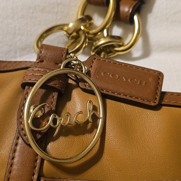 Coach Saddle & Tan Leather Bag with Gold Accents - Picture 2 of 9